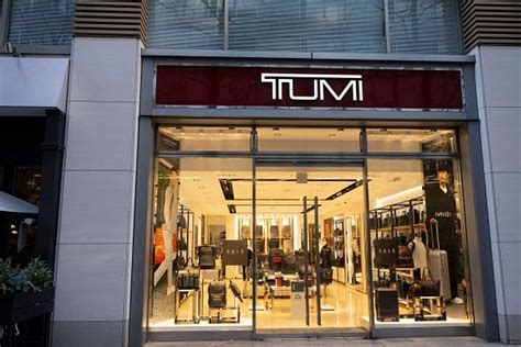 Luxury luggage brand Tumi checks in at London’s Knightsbridge.